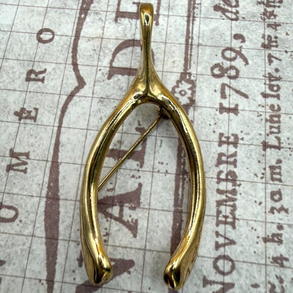 Jewelry - 1950s Vintage Large Gold Tone Wishbone Brooch Pin Good Luck Symbol Estate